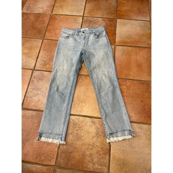 DL1961 MARA STRAIGHT JEAN - Picture 5 of 10